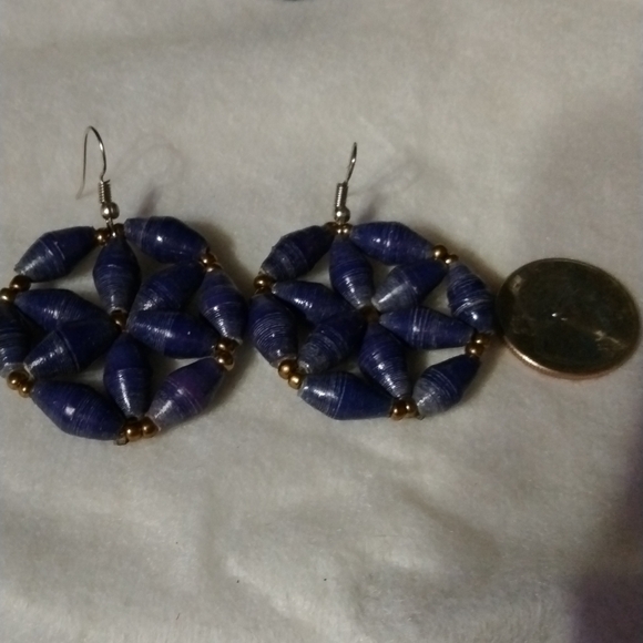 Vintage blue pierced earrings hand rolled paper beads (sku 234) - Picture 4 of 4